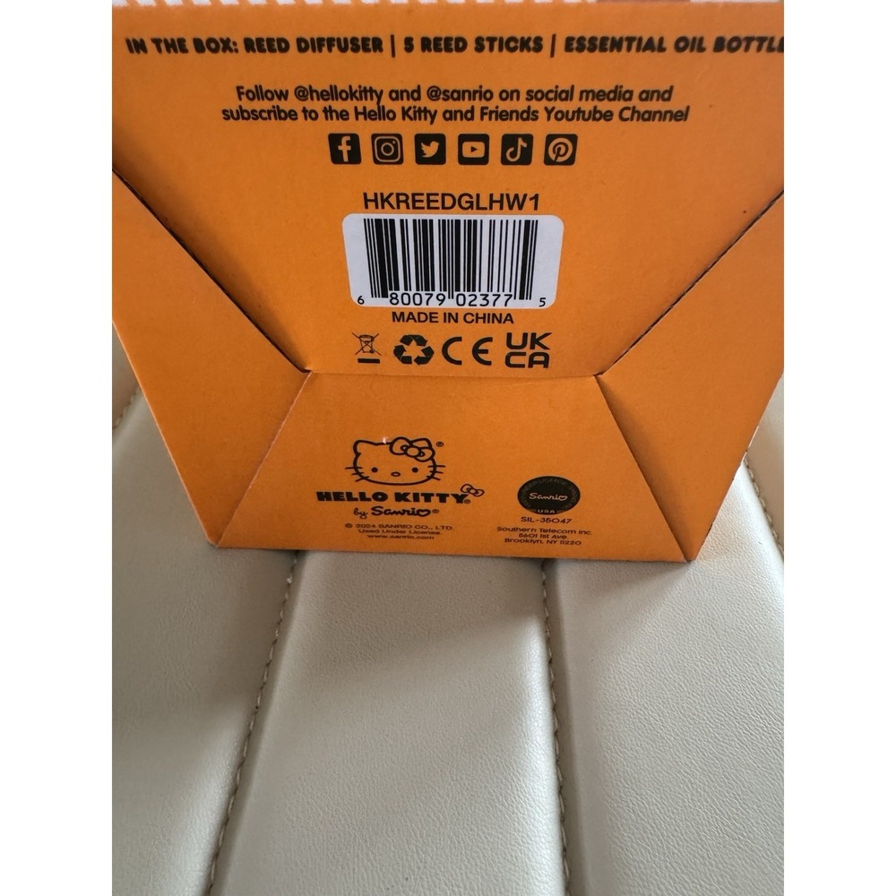 Hello Kitty Halloween Reed Diffuser Peppermint Oil - Picture 7 of 7